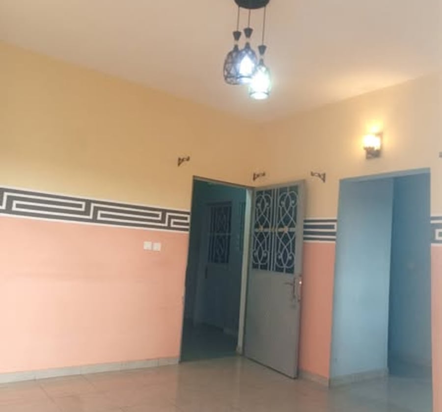 Studio moderne à louer – Ndogpassi II Saint Nicolas