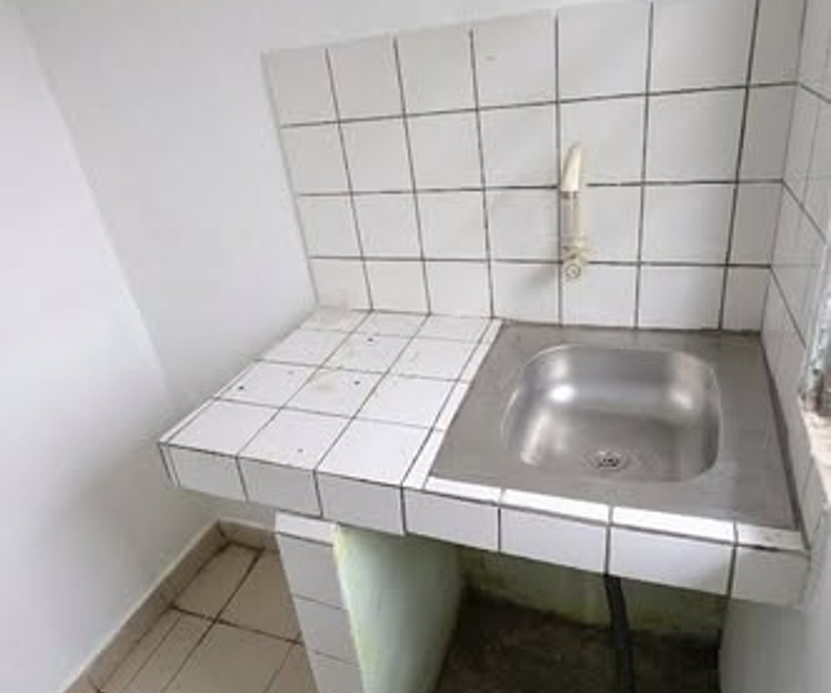Chambre moderne à Ndogbong - Bel Air