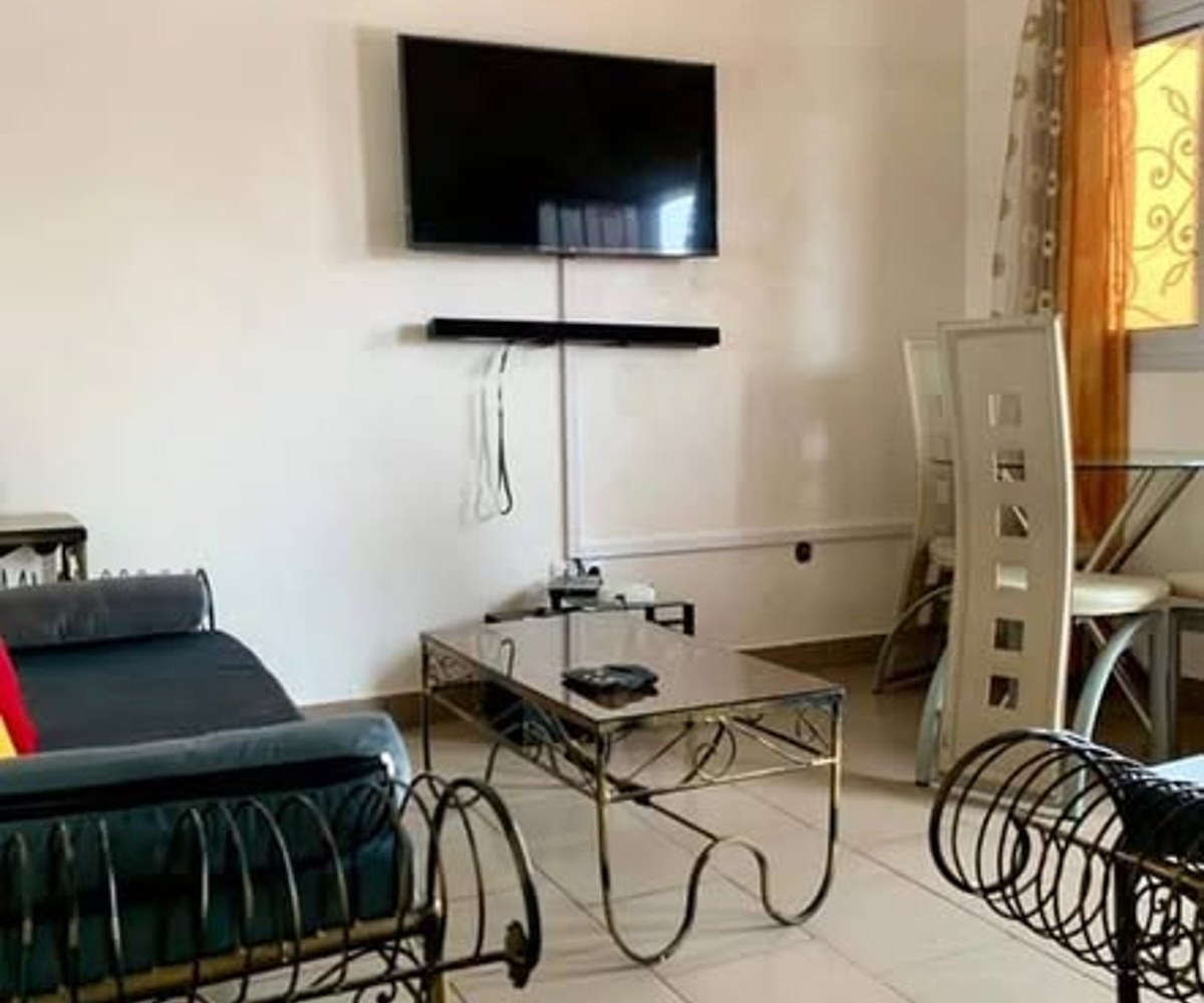 Studios et appartements meublés à Ekounou, Yaoundé