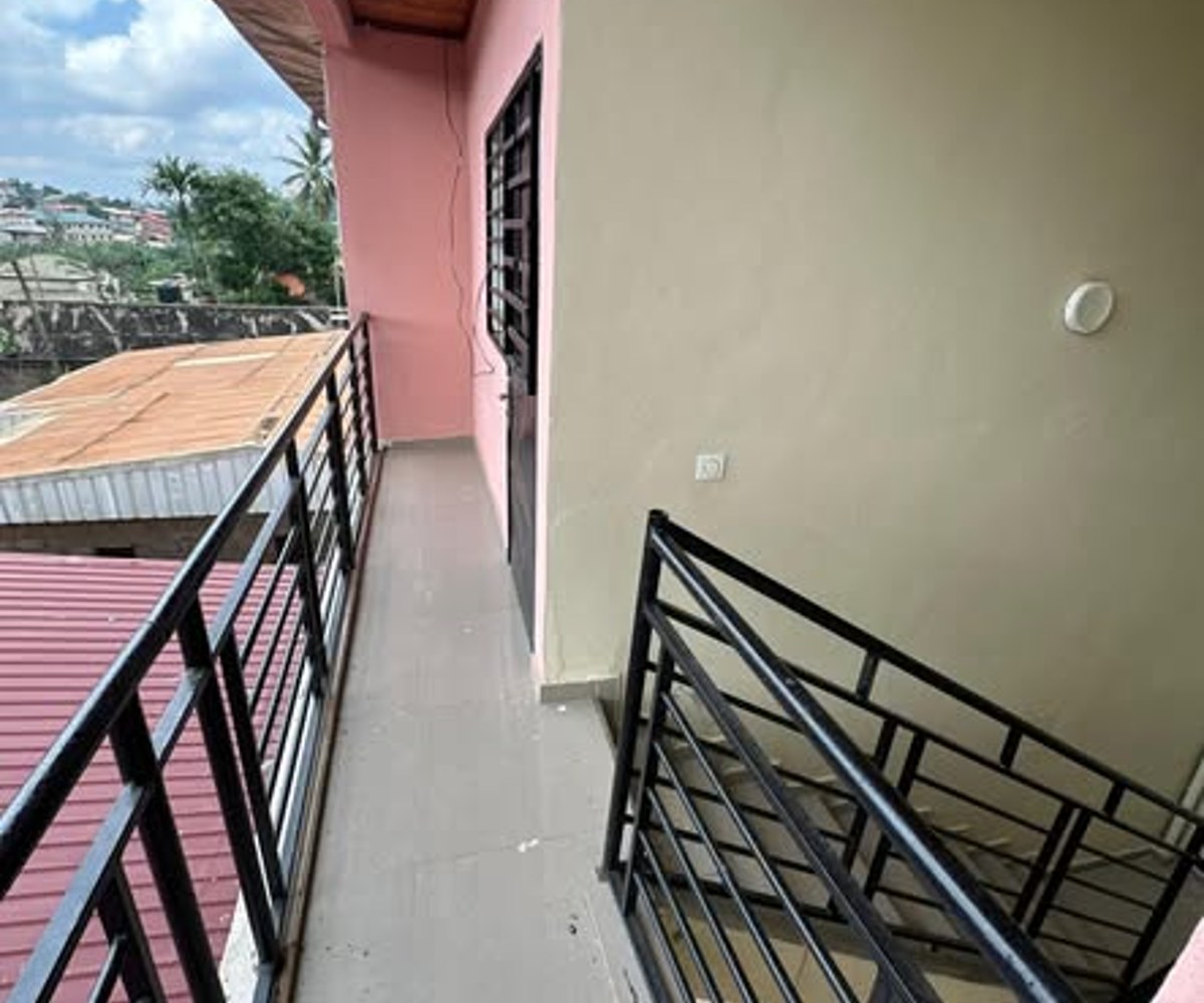 Studio à Jouvence, Yaoundé