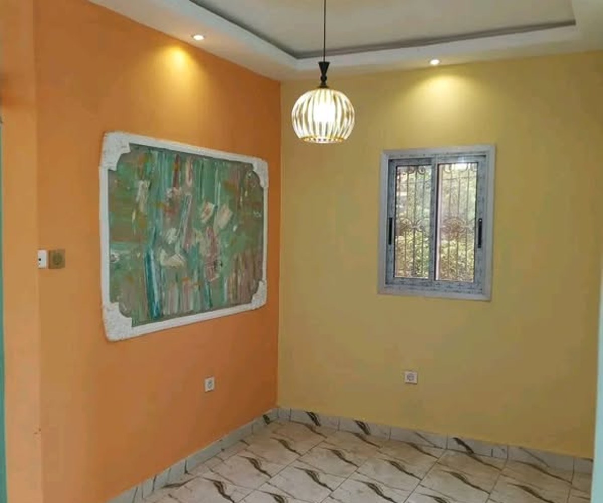 Studio moderne à louer au carrefour Mvan