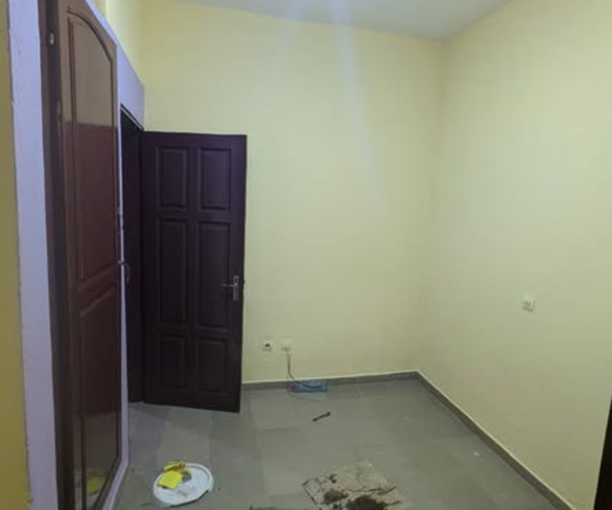 Chambres modernes 3 pièces à louer à Ndogbong