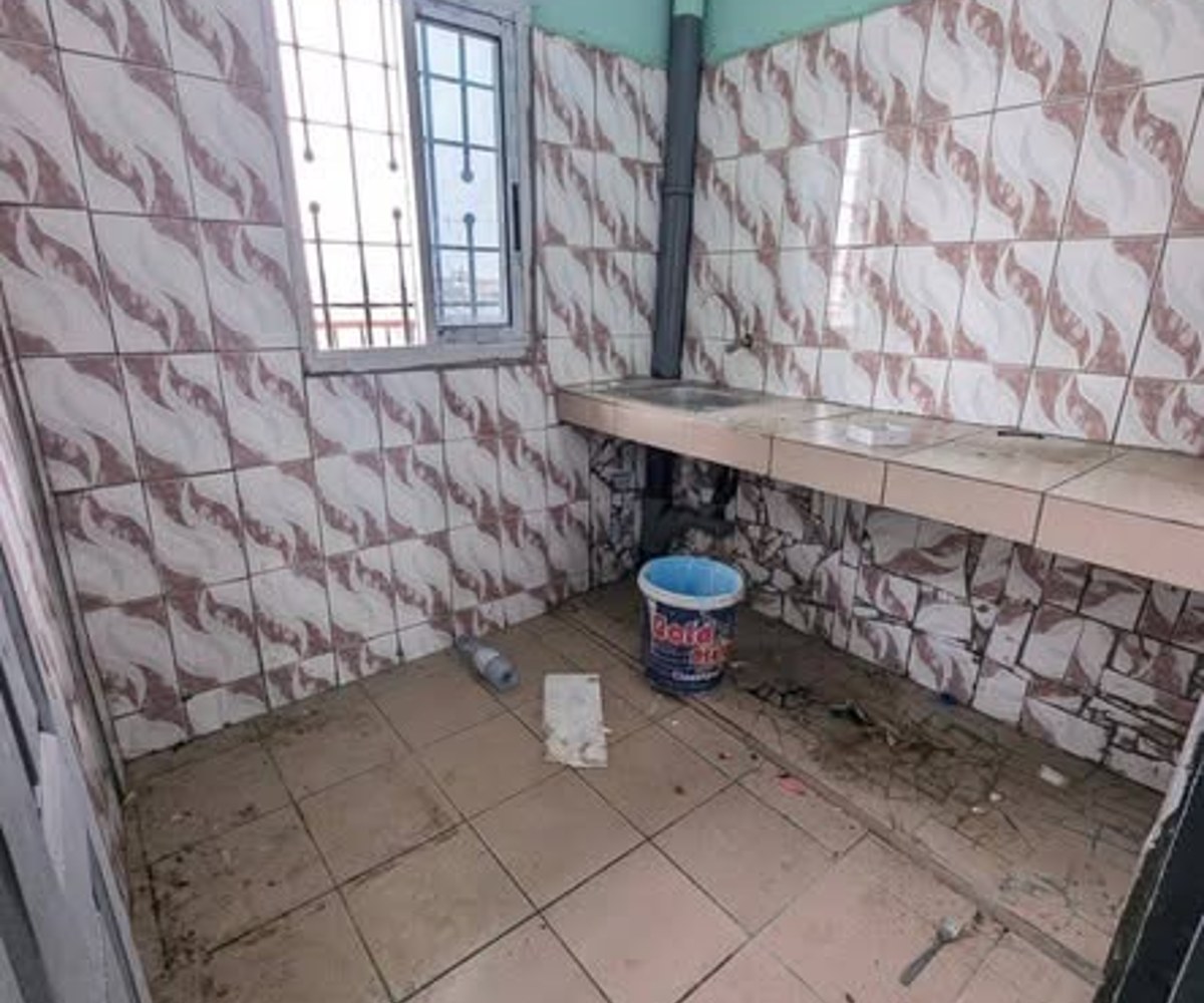 Studio moderne 4 pièces avec balcon - CIC cacao, Douala
