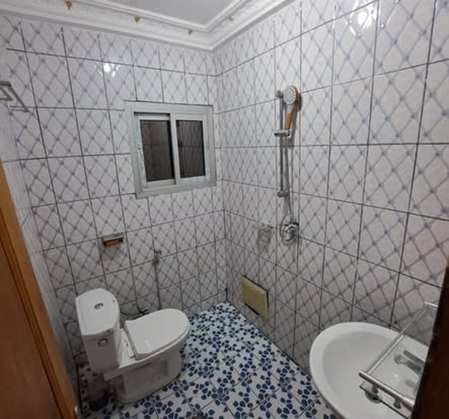 Studio moderne très bon standing - Ekoundoum