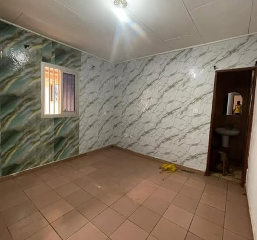 Studio à louer - Tradex Éleveur