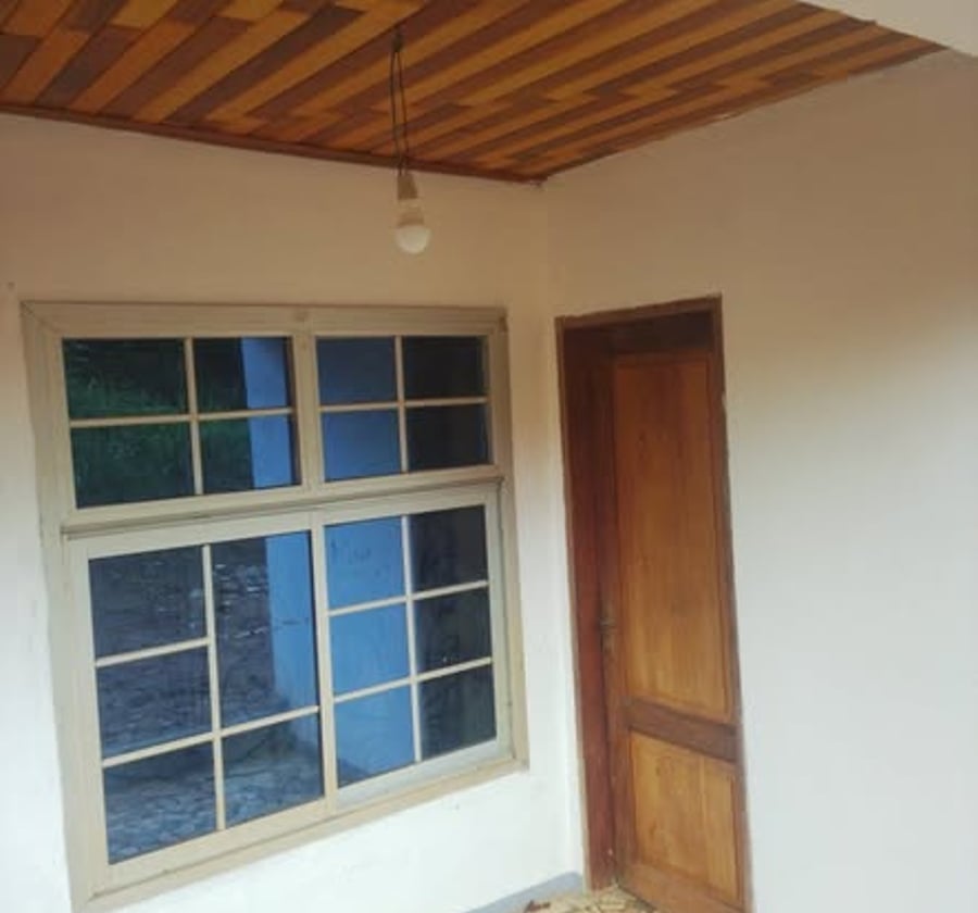 Vaste chambre moderne 3 pièces - Nkolfoulou