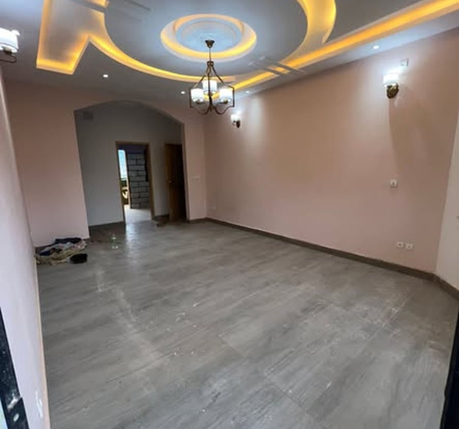 Appartement à louer à Mendong carrefour banane