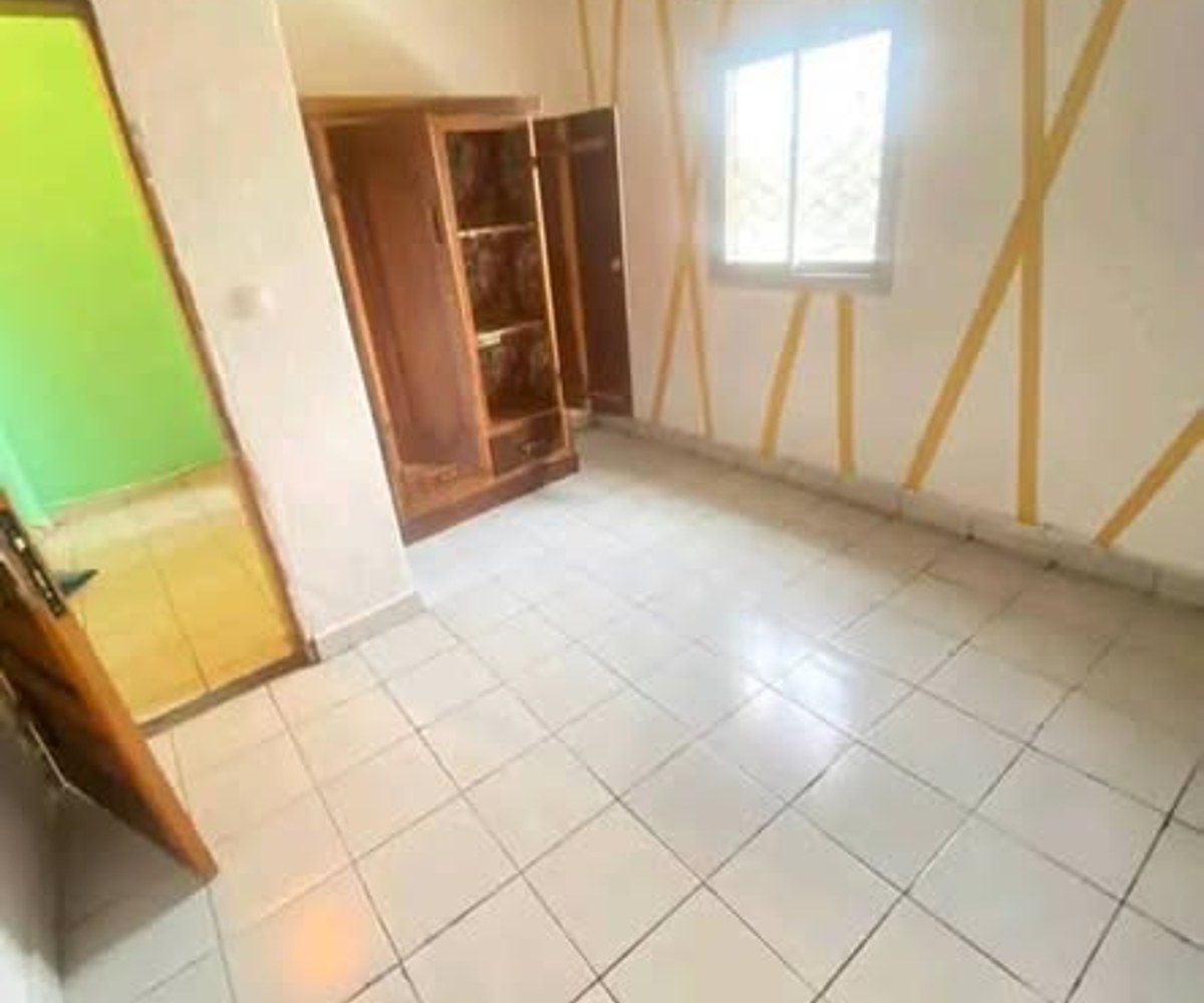 Studio bon standing à Makepe BM