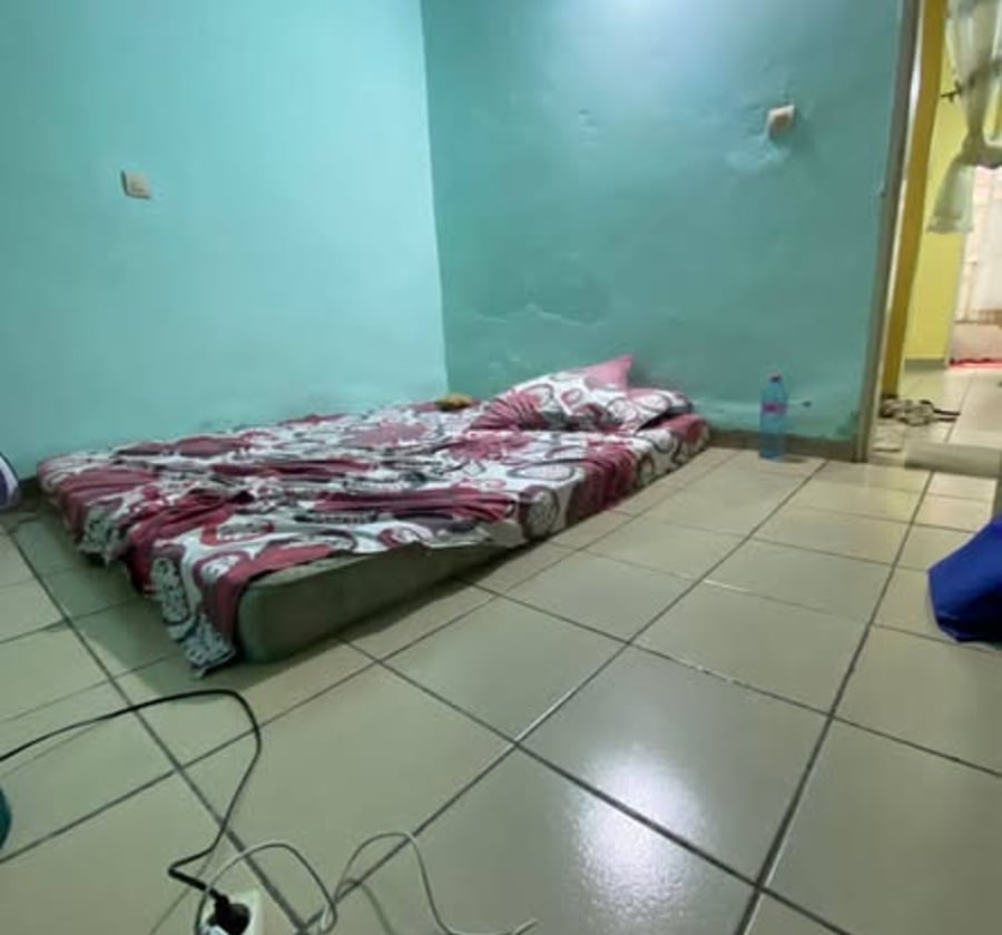Studio moderne 4 pièces à Makepe Bocom Missoke