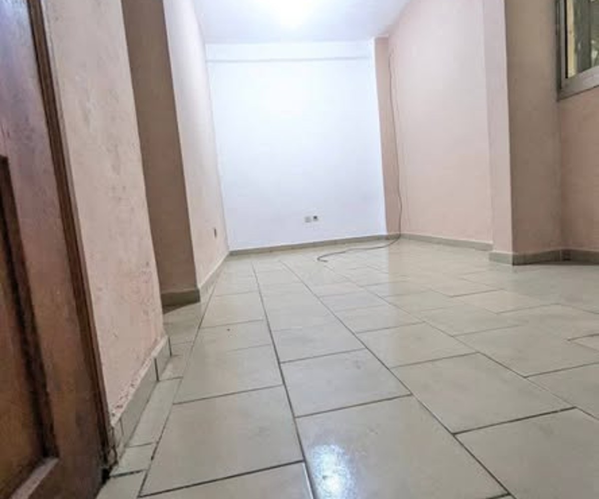 Studio moderne 4 pièces à Ndogbong
