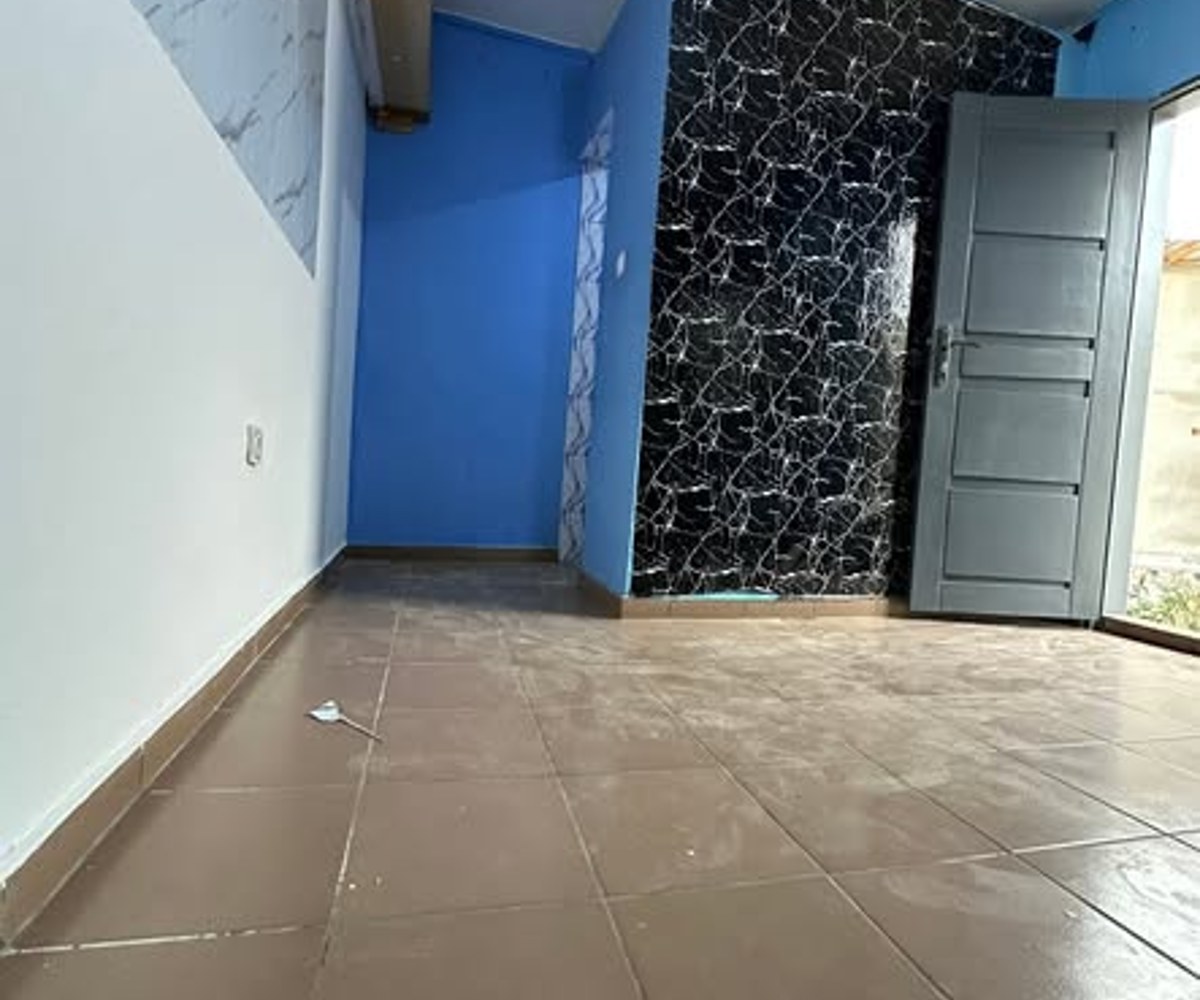 Chambre moderne à PK14, Douala