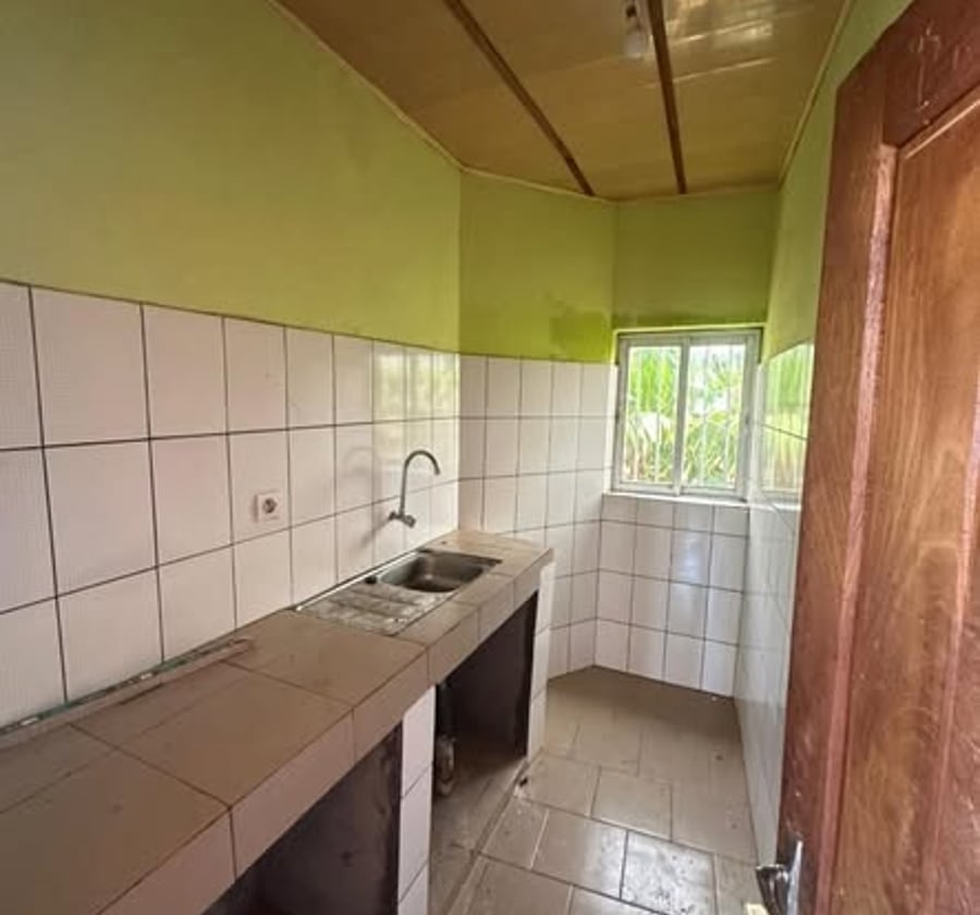 Appartement semi individuel à Mendong - 2 chambres