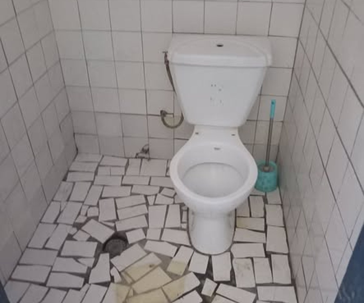 À louer grande chambre moderne avec véranda à PK8