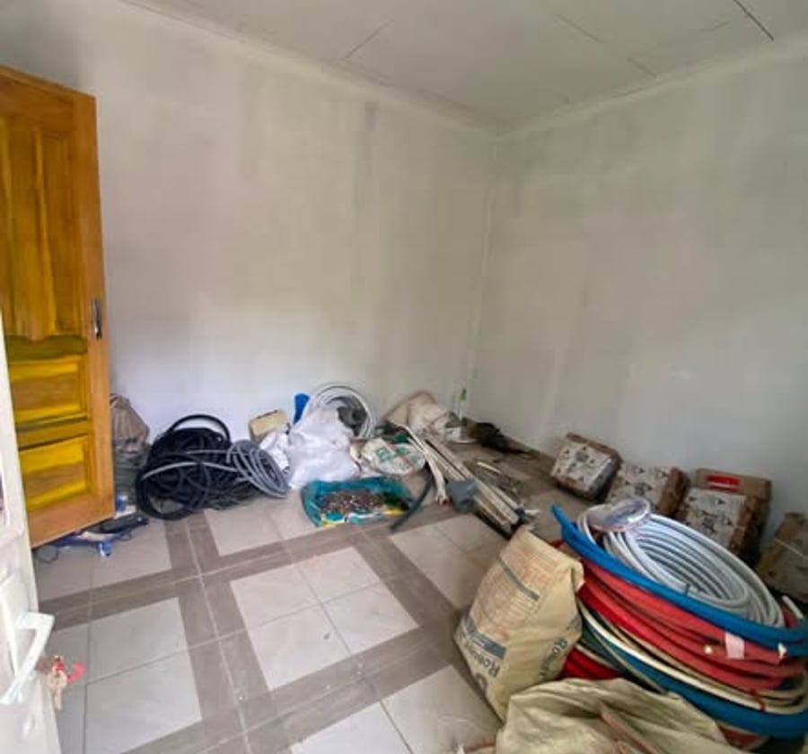 Chambre moderne à Nkolbong, Douala