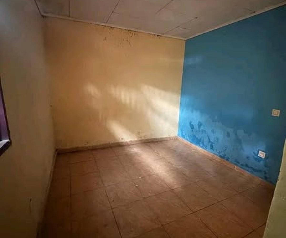 Studio moderne à louer à Ngousso