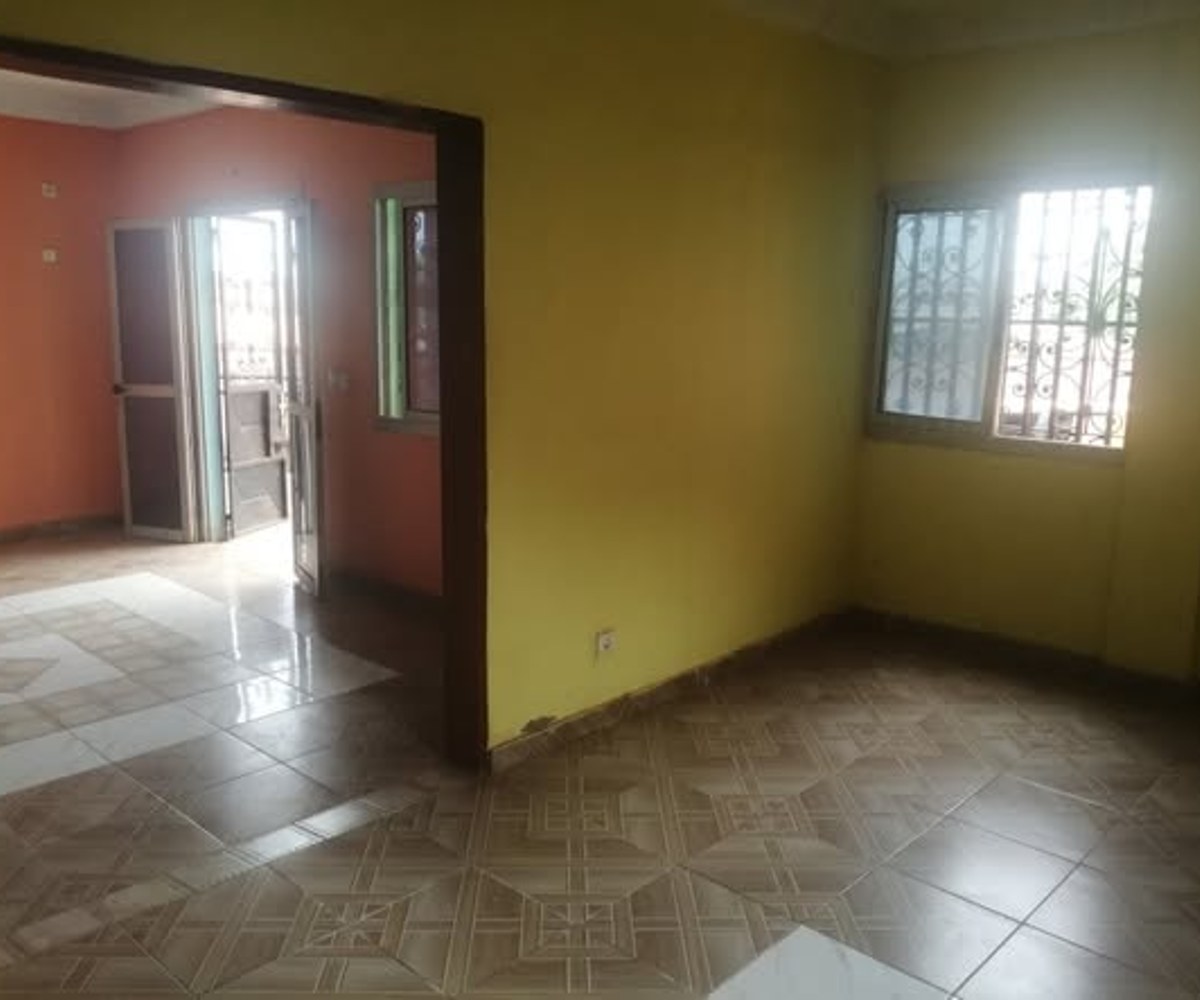 Appartement moderne semi-individuel à louer - Nkozoa, Yaoundé