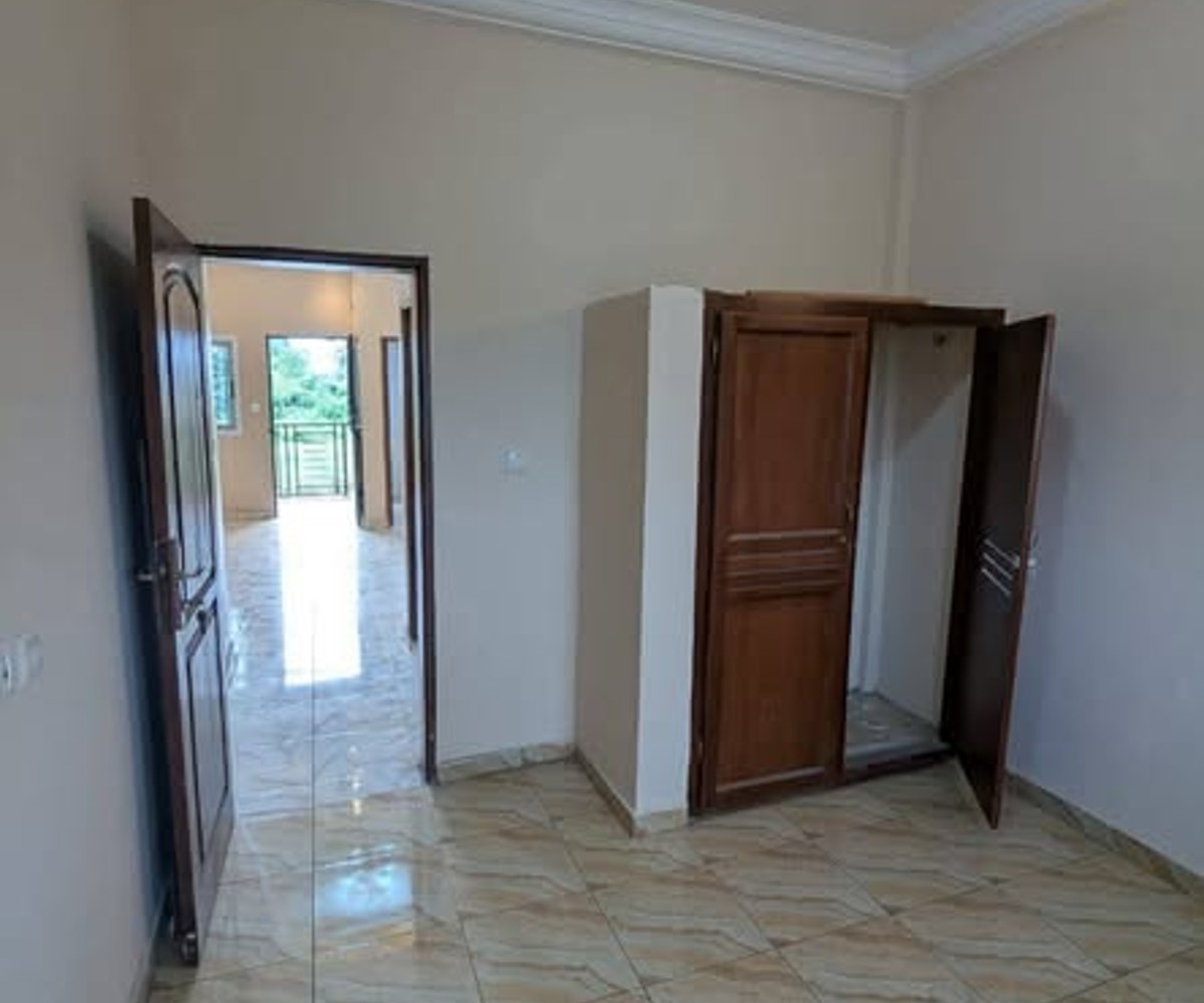 Studio moderne haut standing à louer à Tsinga-Village, Yaoundé
