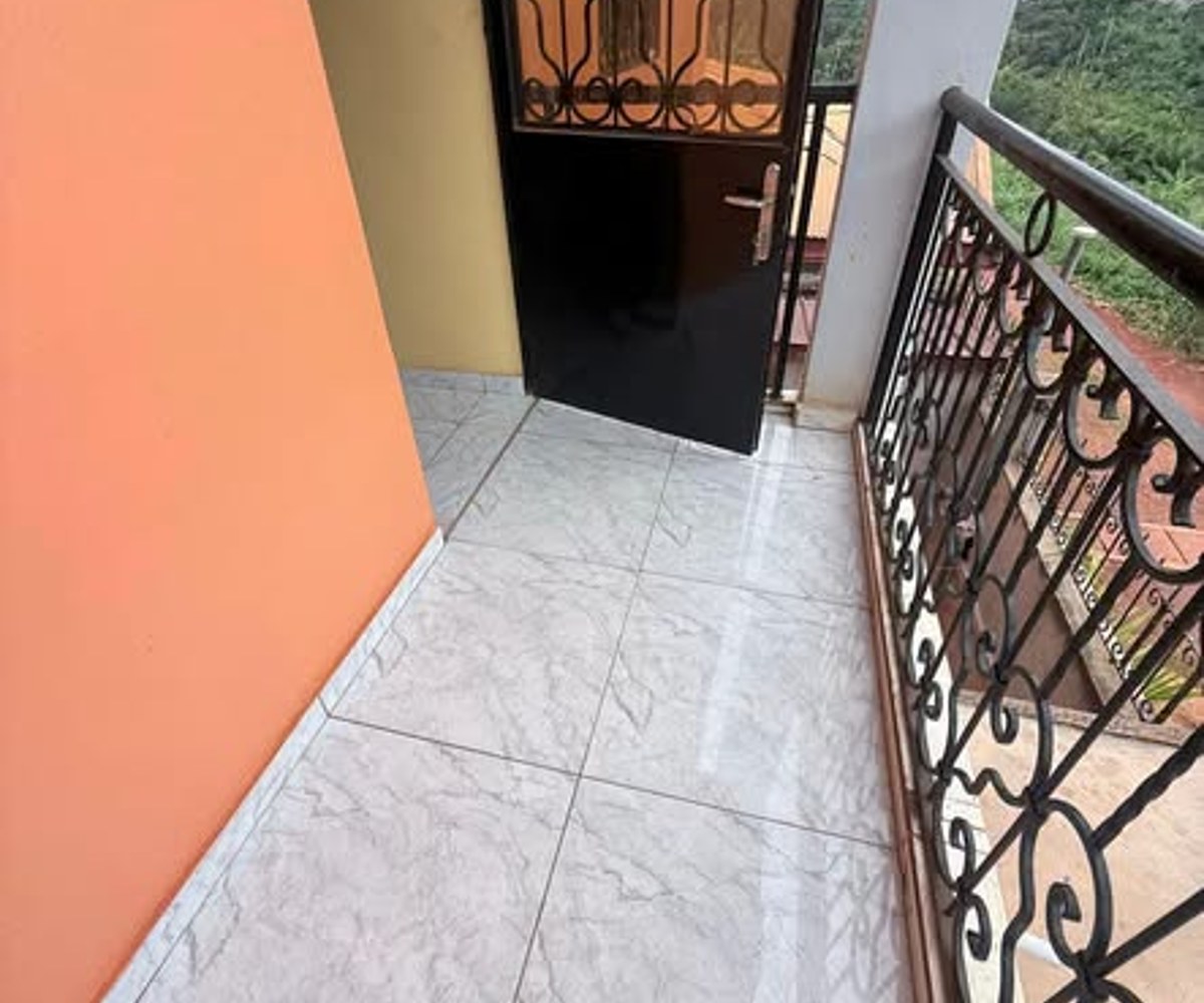 Appartement VIP 3 chambres à louer à Nkolfoulou