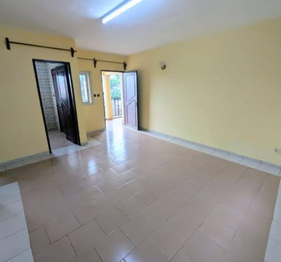 Appartement moderne à louer à Omnisport, Yaoundé