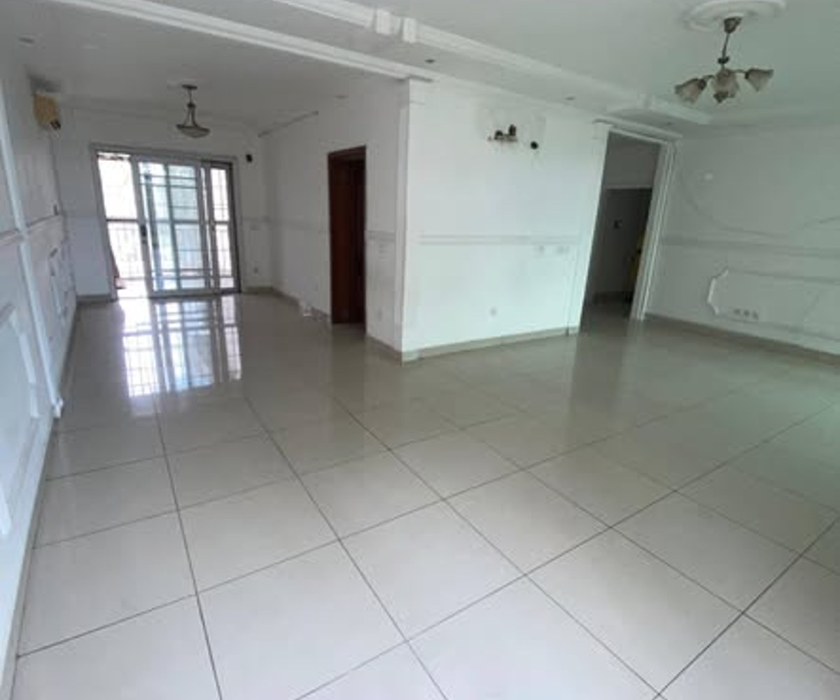 Magnifique appartement 3 chambres à Bali, Douala