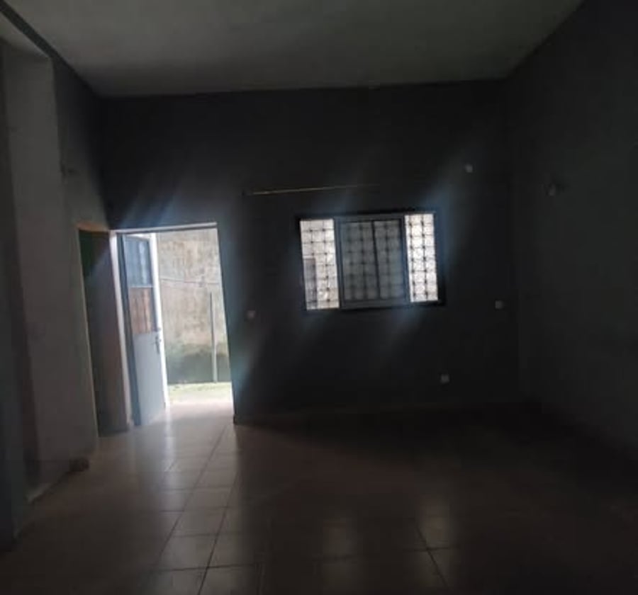 Studio vaste magnifique à louer - Gabon Bar, Bonamoussadi