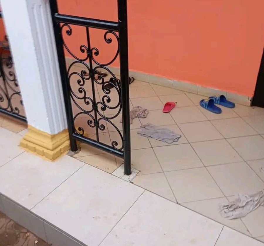 Maison 5 chambres à vendre à Yaoundé Meyo Carrefour
