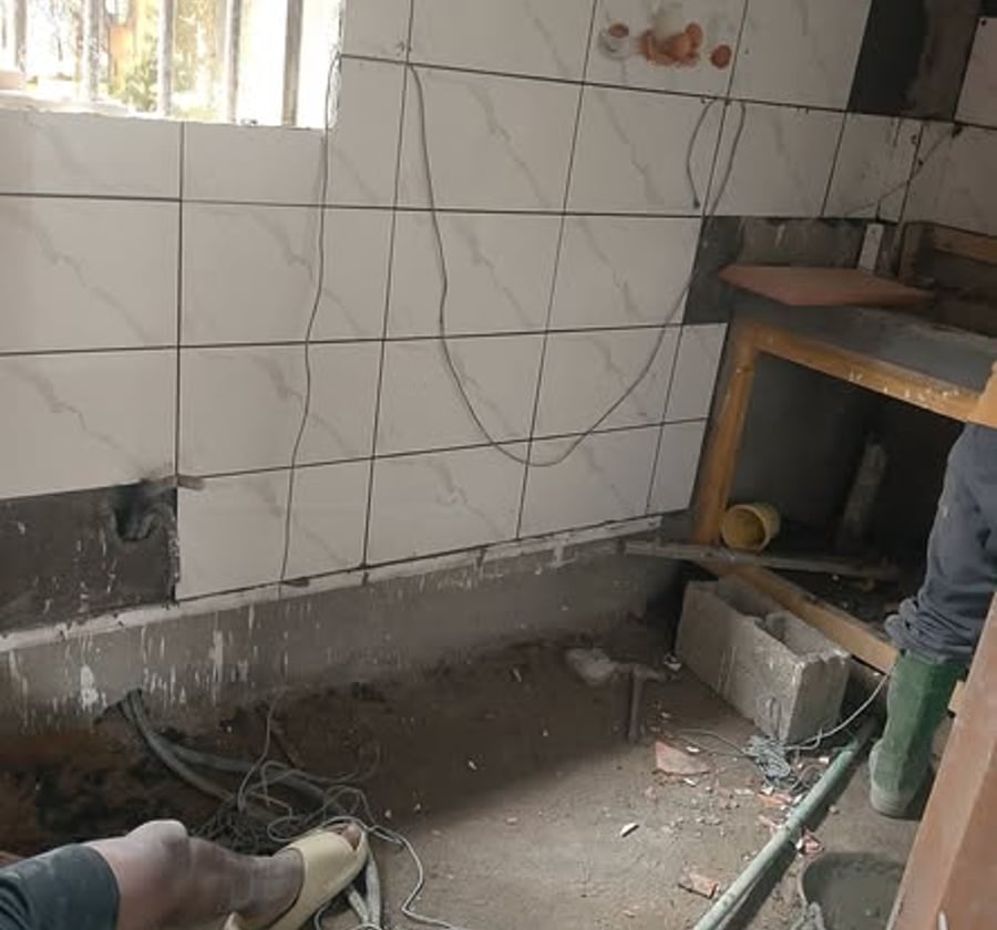 Chambre moderne à Ndogbon, Douala