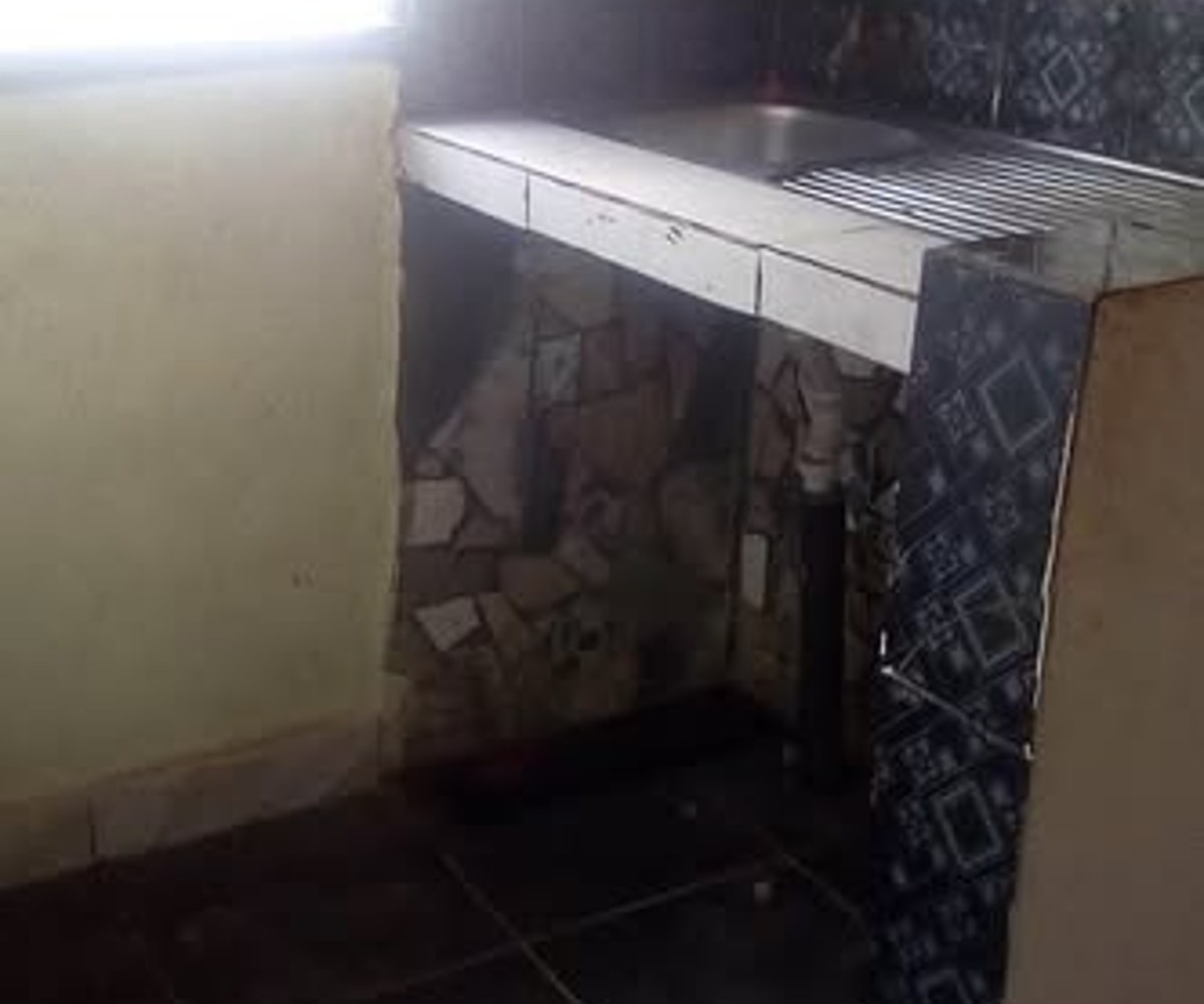 Studio moderne à louer - Ndogbon, Douala