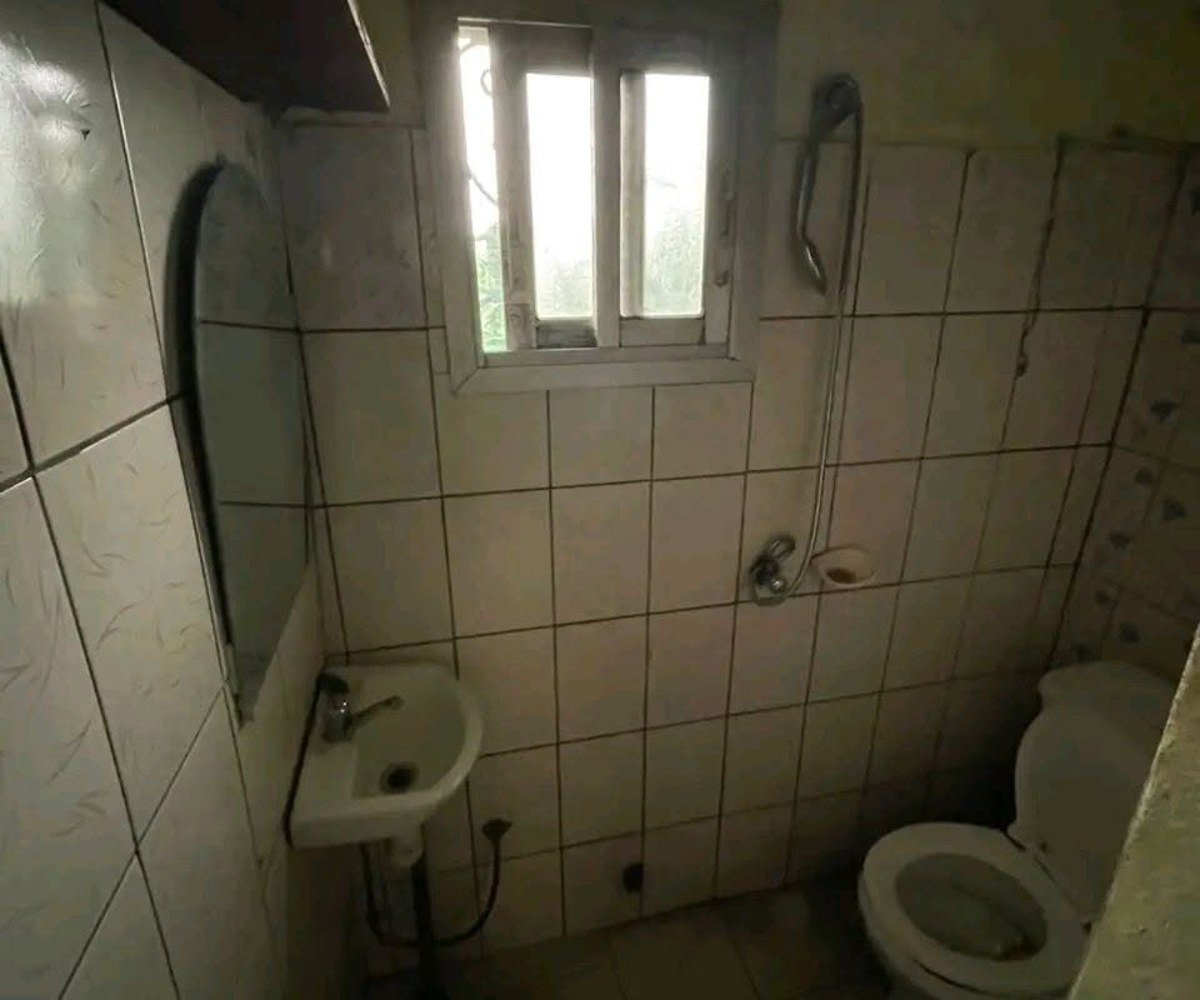 Chambre moderne 3 pièces - Omnisport, Yaoundé