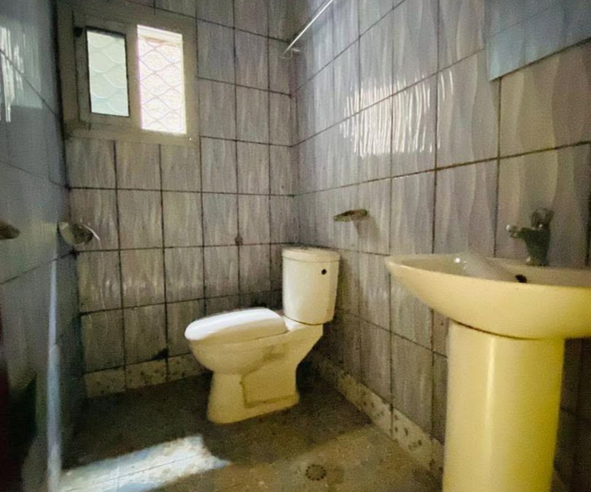Studio moderne à louer - Bonamoussadi, Douala