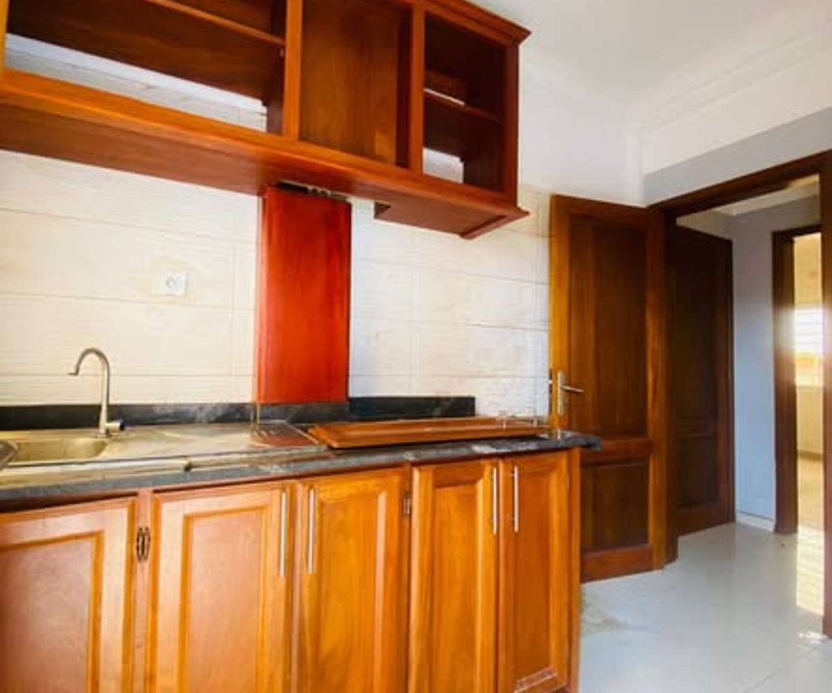 Appartement 2 chambres à louer à Happy, Yaoundé