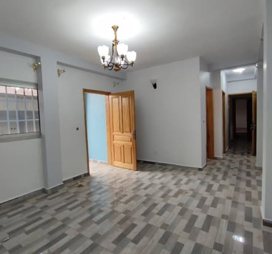 Appartement 2 chambres à louer - Yaoundé Petits Génies