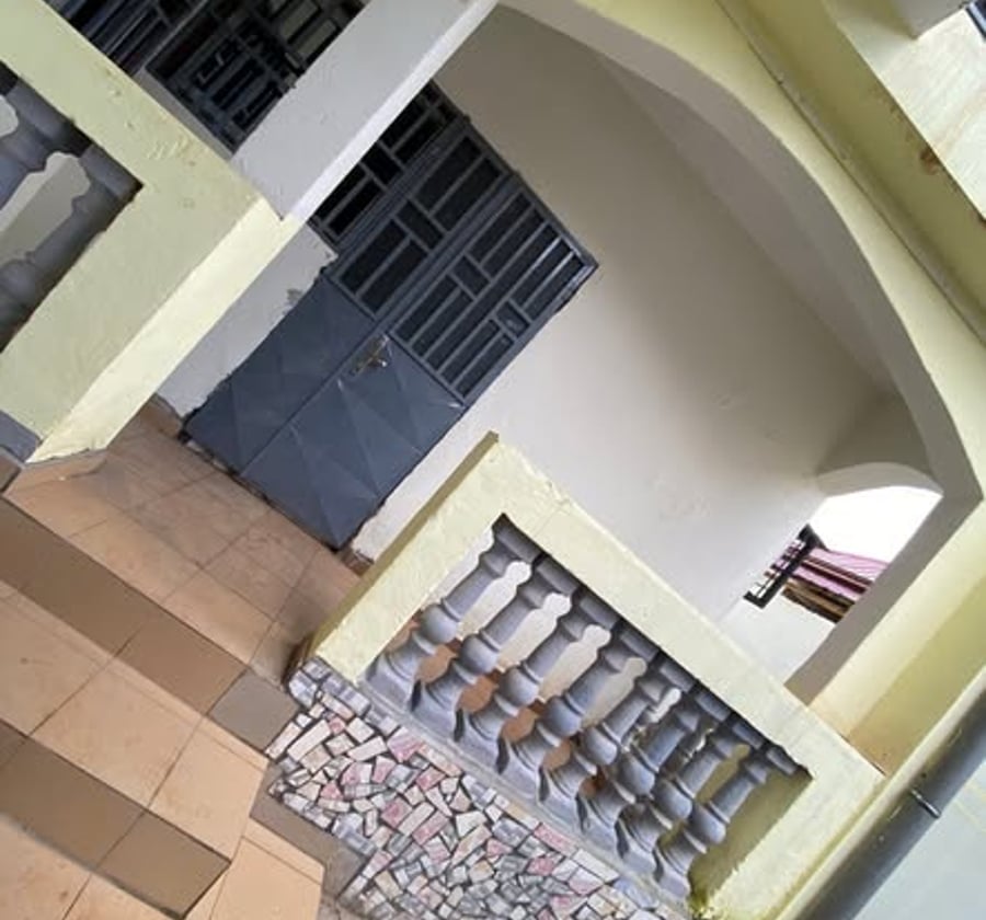 Appartement 2 chambres à Nkomo, Yaoundé - 65 000 XAF/mois