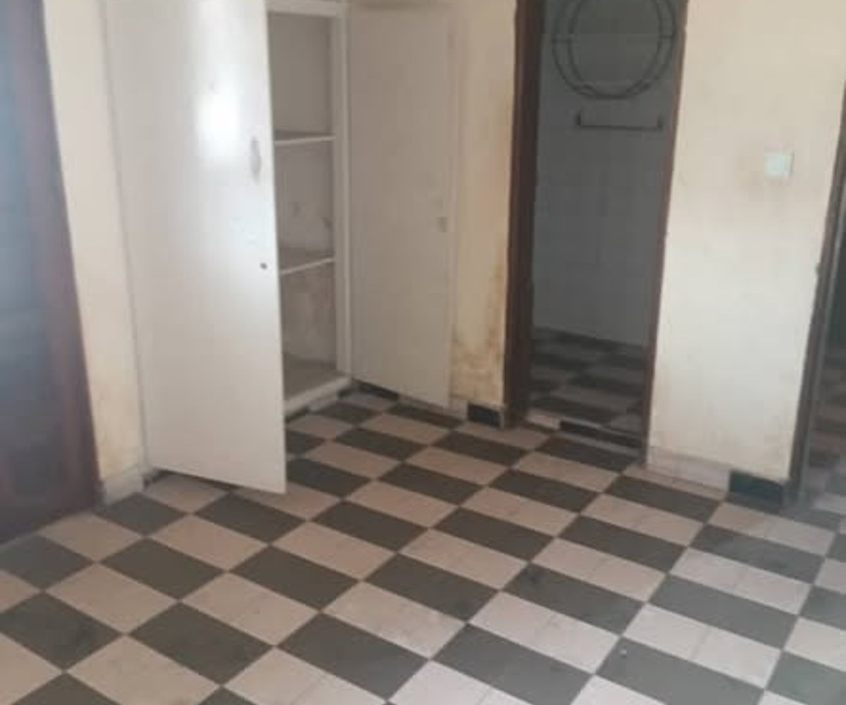 Appartement moderne à louer - Nouvelle Route, Bastos