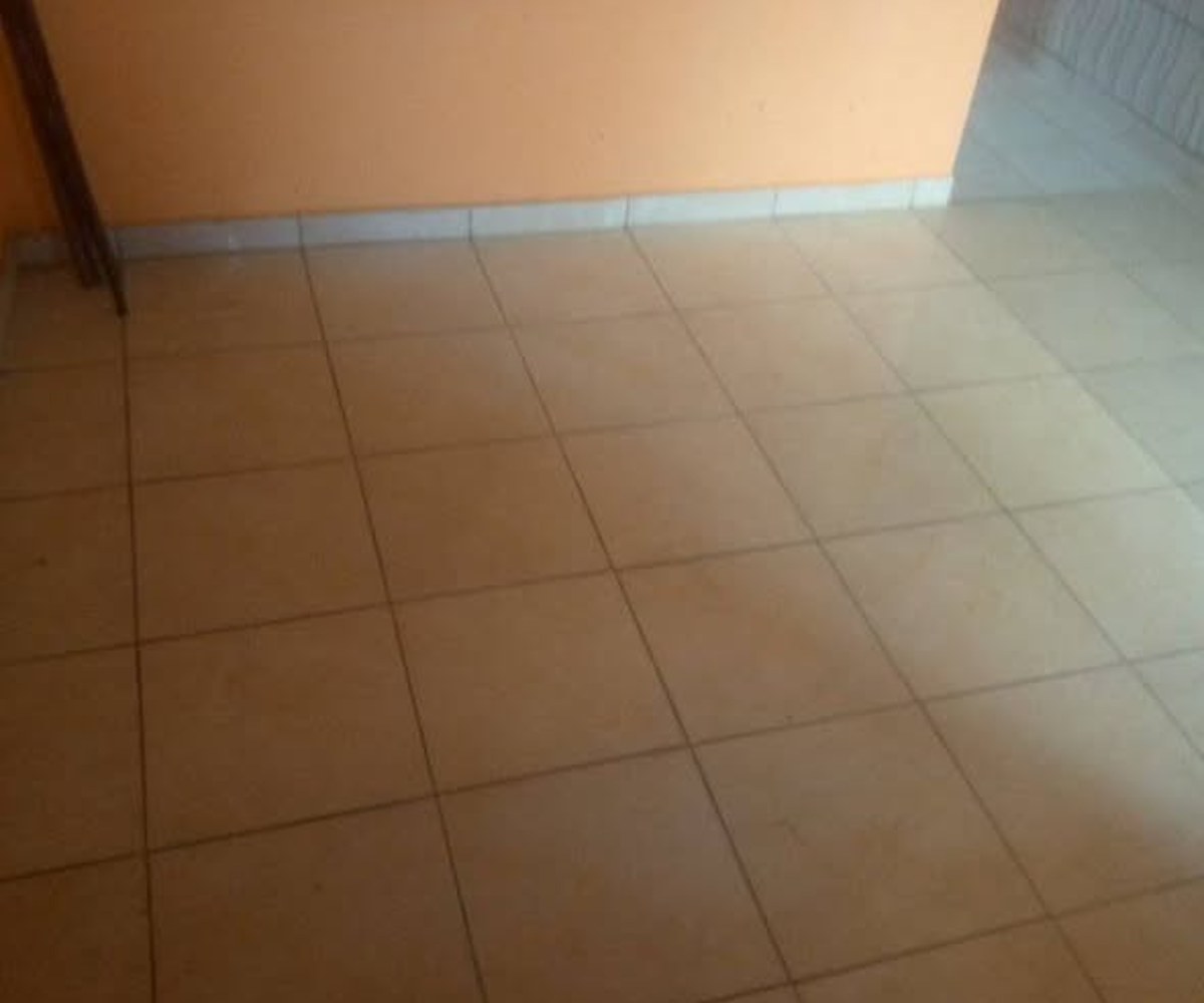 Studio moderne 4 pièces à Nkolbisson - 40 000 FCFA/mois