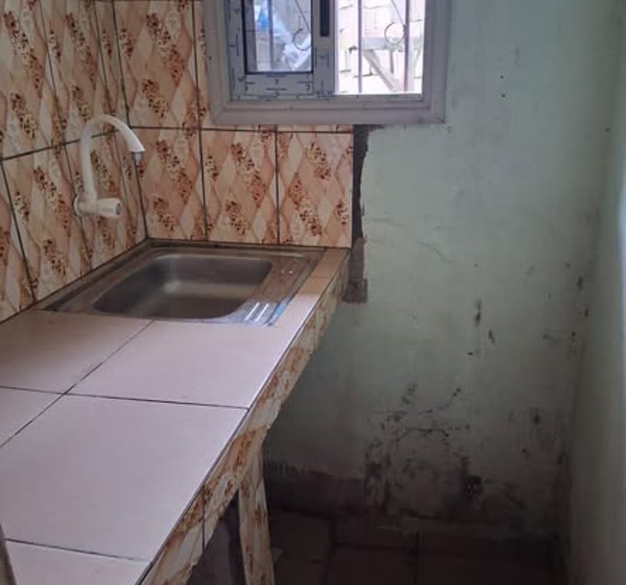 Chambre moderne à louer - PK13, Douala