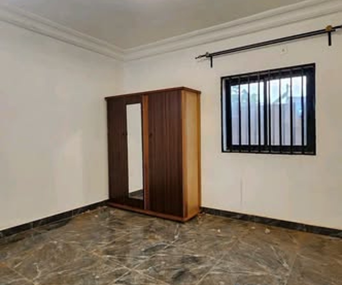 Appartement 2 chambres à Etoudi