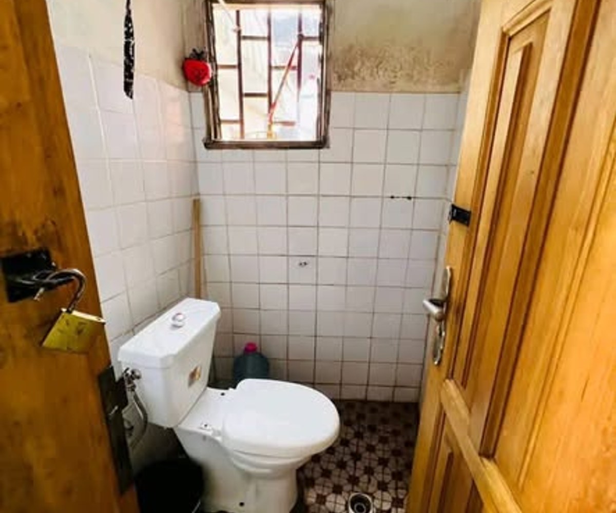 Chambre douche pour deux personnes à Ange Raphaël