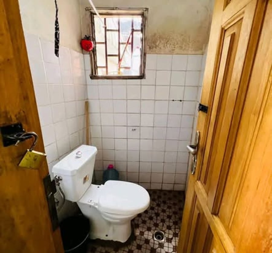 Chambre douche pour deux personnes à Ange Raphaël
