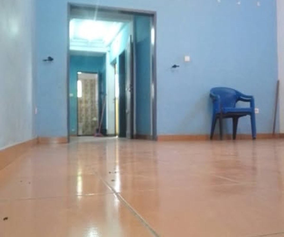 Appartement 2 chambres à louer à Akwa Nord