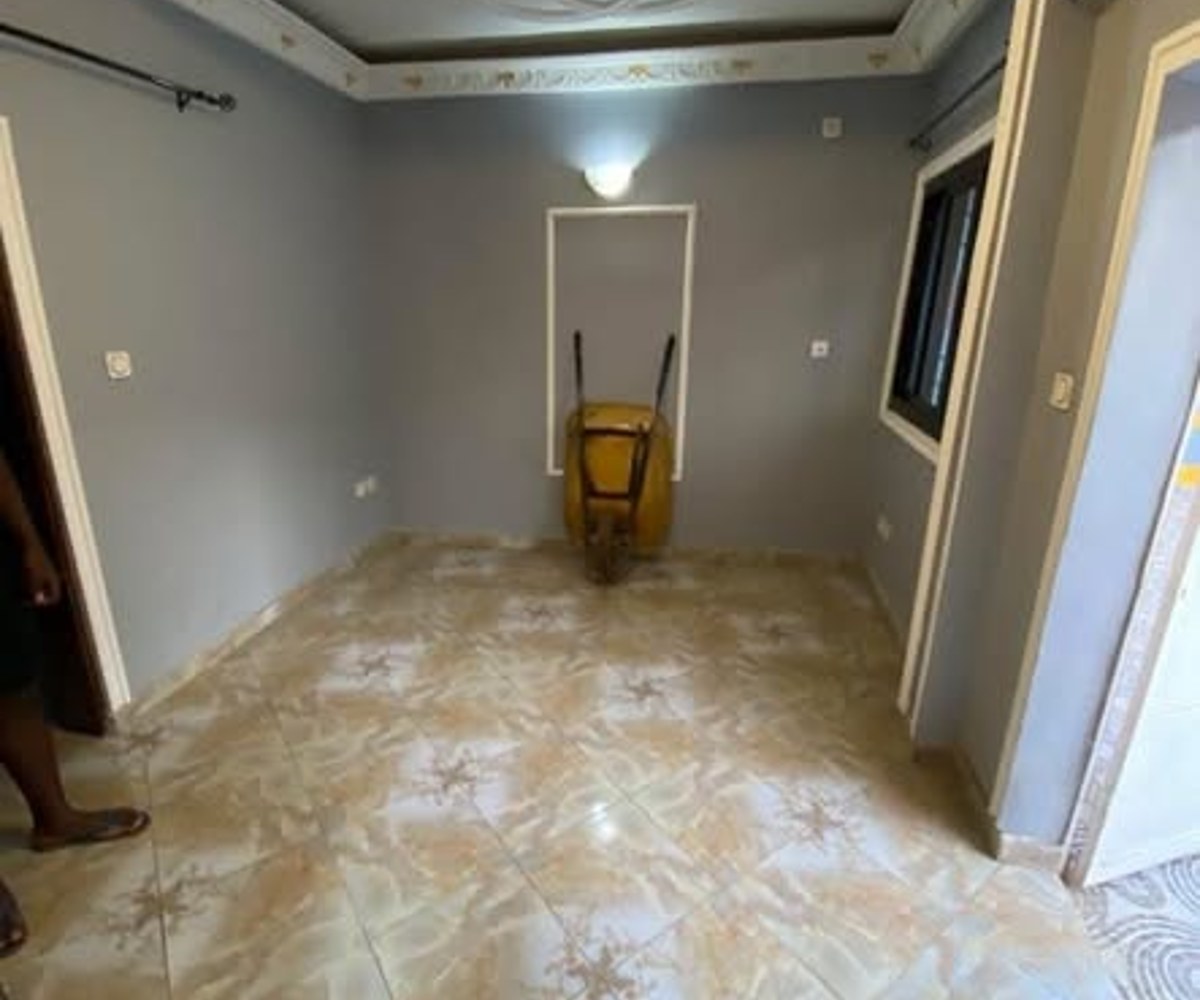 Studio VIP à louer à Ngousso