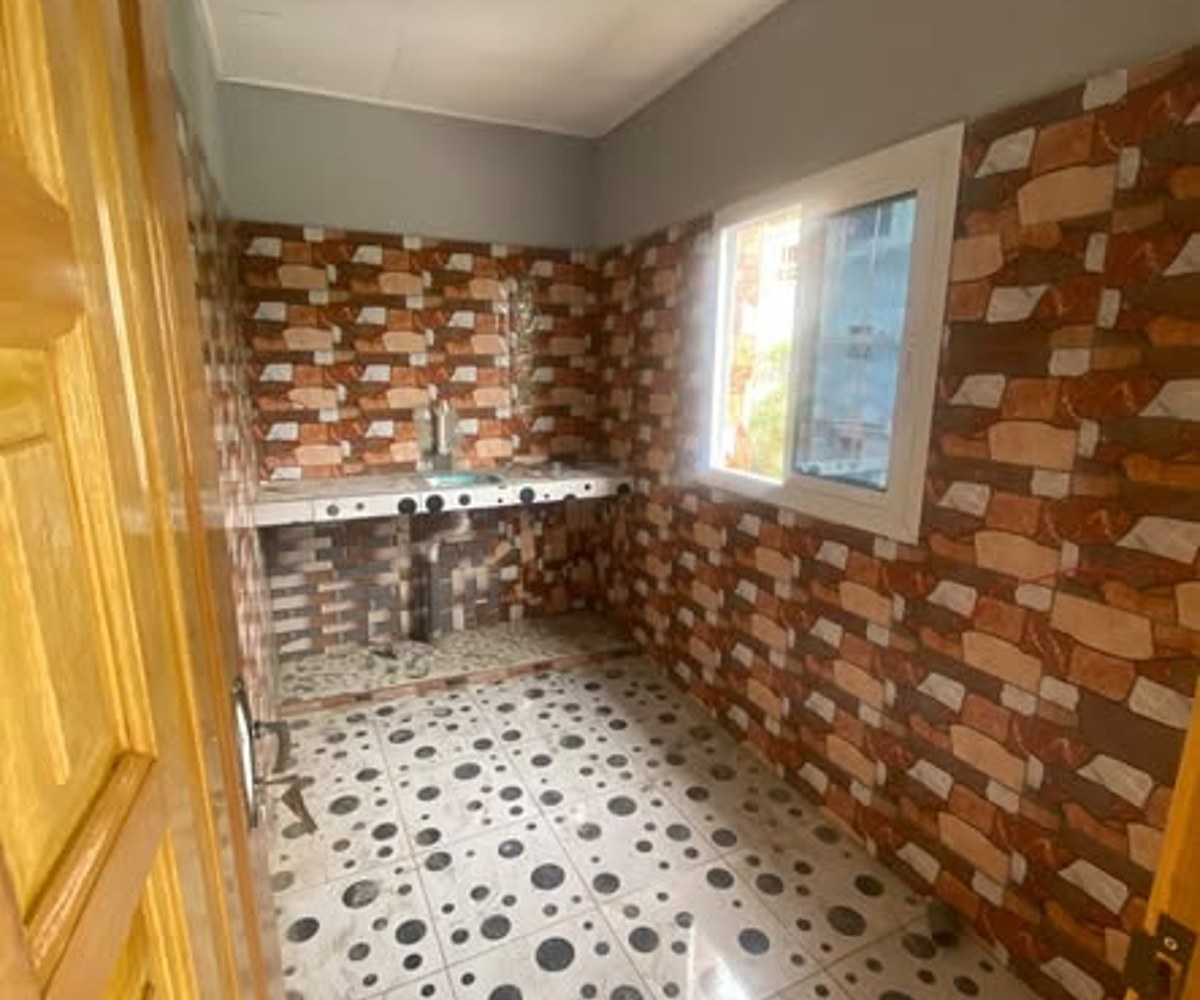 Studio moderne à louer à PK 14