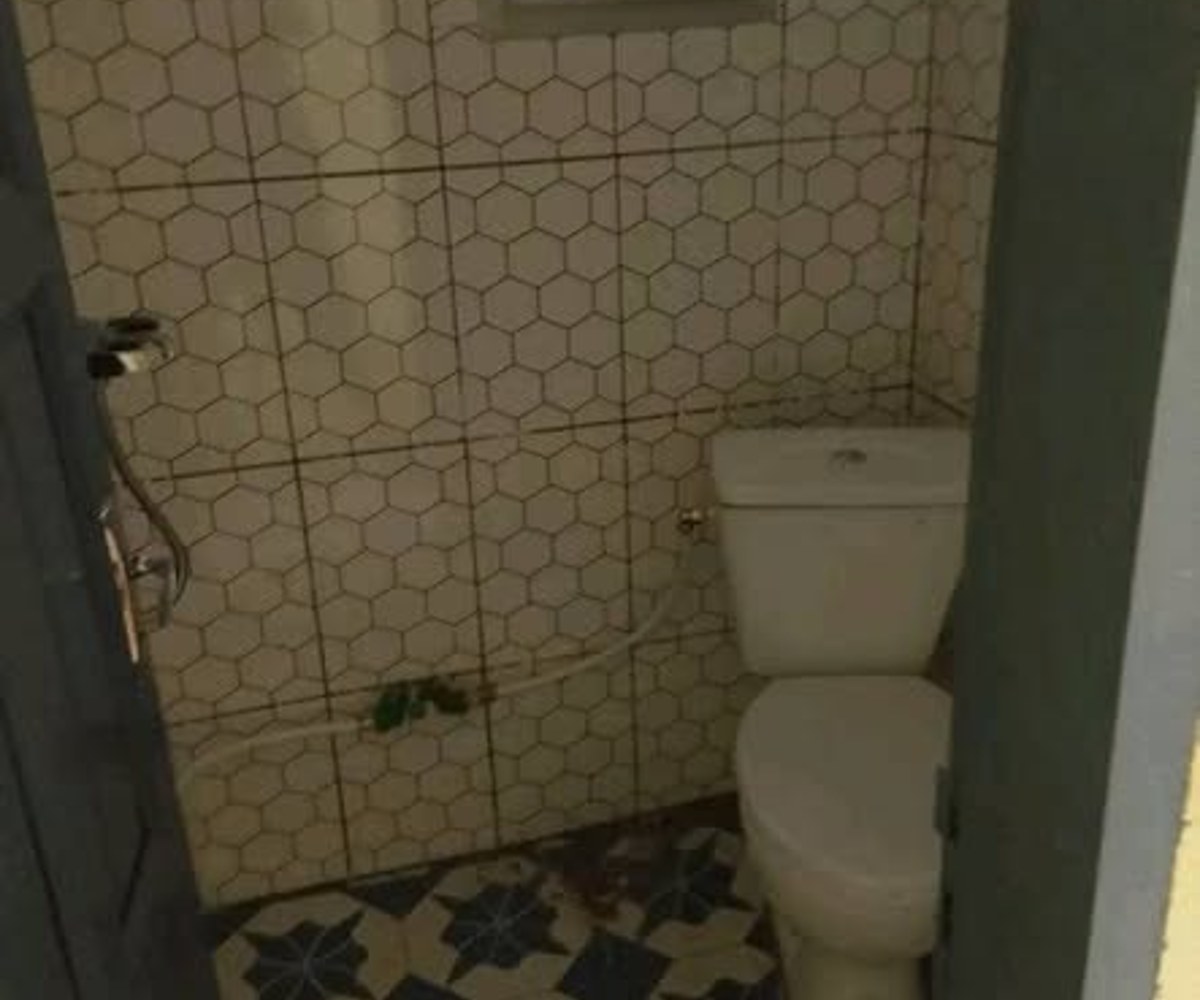Chambre moderne à louer - Nkoabang