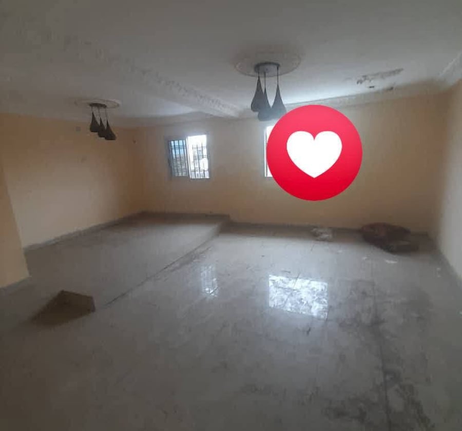 Appartement 3 chambres à louer à Deido