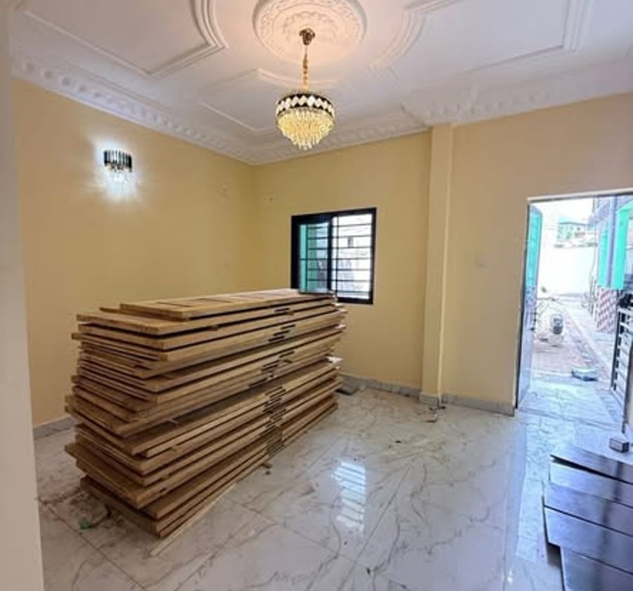 Studio moderne à louer - Tsinga Village, Nkolbong Terminus