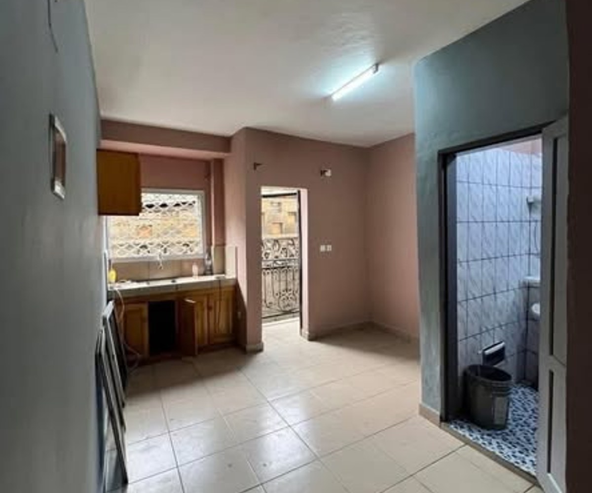 Chambre moderne à louer Ngousso