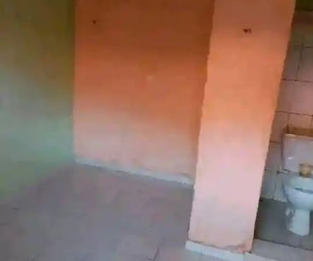Chambre moderne à Nkolfoulou