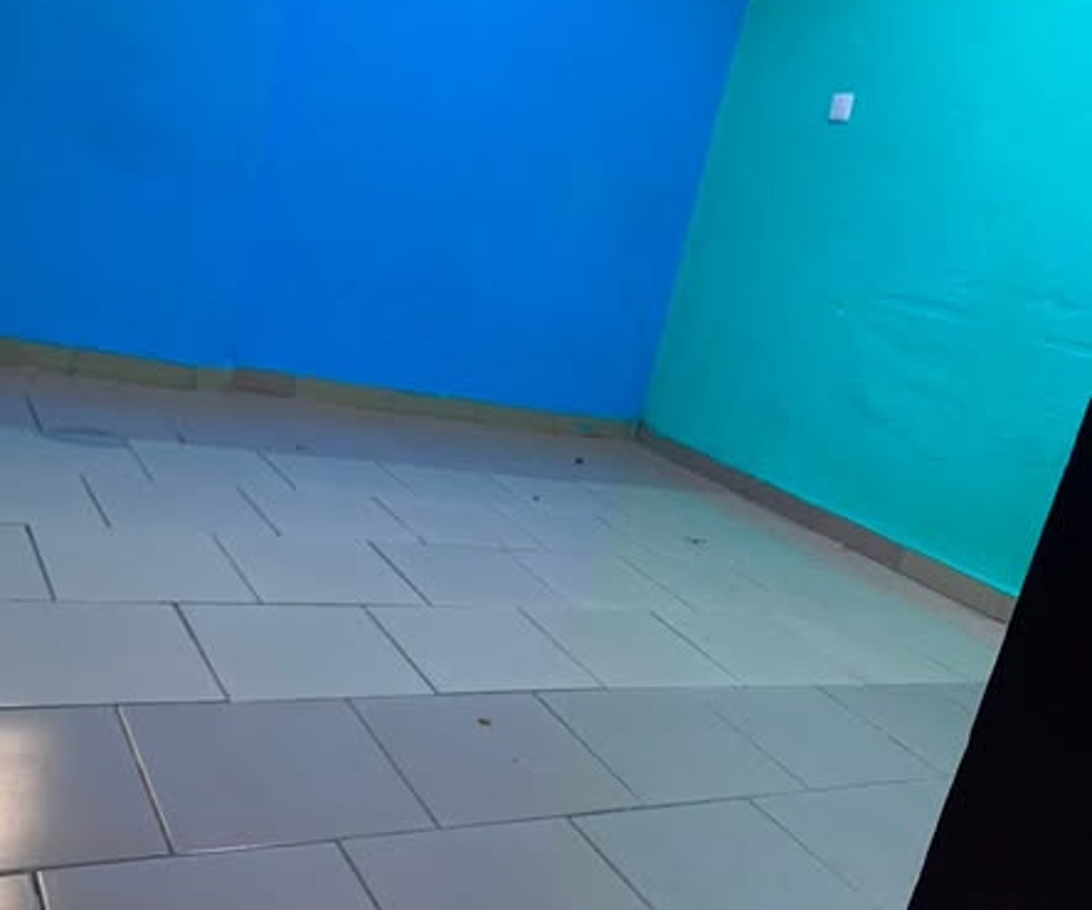 Studio simple à Ndogbati, Douala