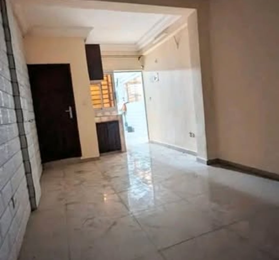 Chambre moderne à Ange Raphaël, Stade CICAM