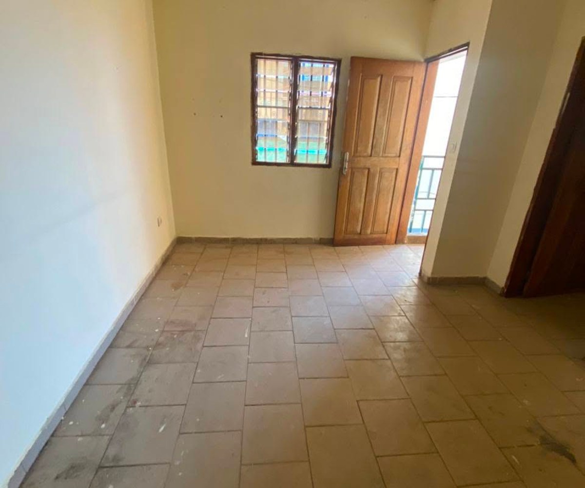 Studio à louer à Ngousso